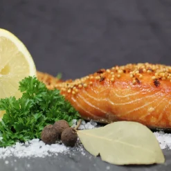 Angel Berger Stremellachs Spicy Salmon Garlic Gewürzmischung Fischgewürz Lachs Forelle Topping  Räuchermehl & Gewürze